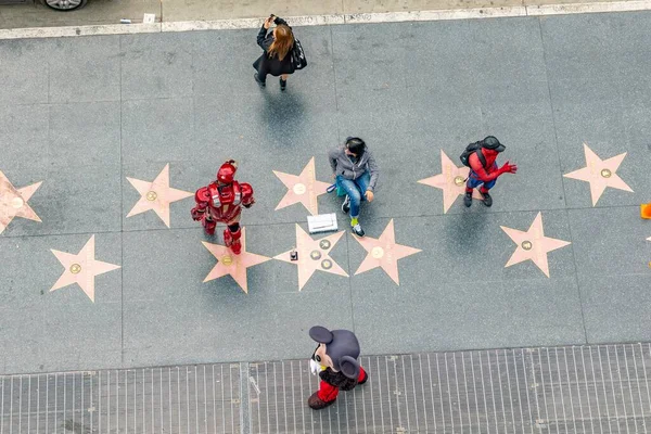 Los Angeles Usa Mar 2019 Aerial Walk Fame Tourists Looking — Stock Photo, Image