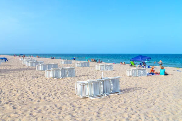 Fort Lauderdale Usa August 2014 Menschen Genießen Strand Mit Liegestühlen — Stockfoto