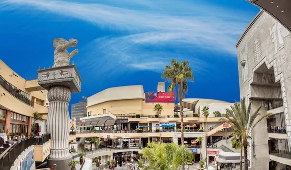 Los Angeles Usa Mar 2019 Hollywood Highland Complex Shops Restaurants — Stock Photo, Image