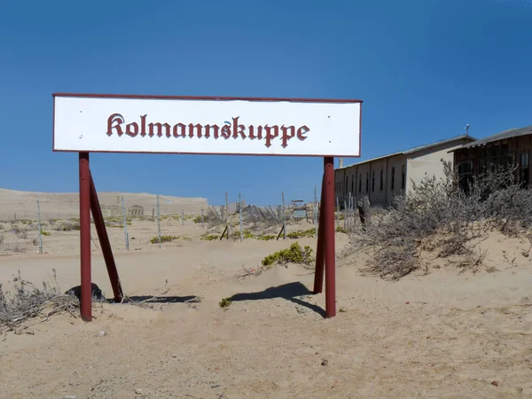 Historiska Skyltar Över Ghost Stad Kolmanskop Namibia Öknen — Stockfoto