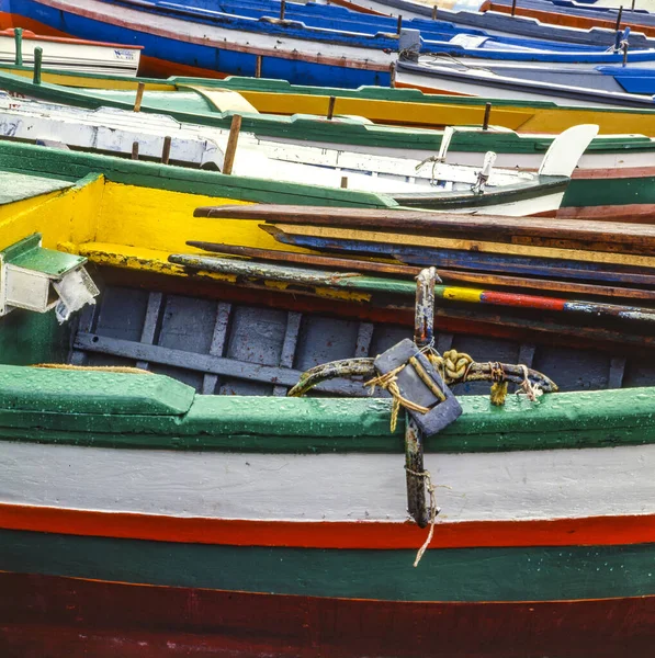 Λεπτομέρεια Παλιών Ξύλινων Αλιευτικών Σκαφών Στην Ιταλία — Φωτογραφία Αρχείου