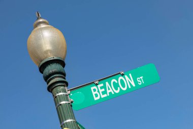 BOSTON, ABD - 13. SEP 2017: Boston, ABD 'de Beacon Sokağı