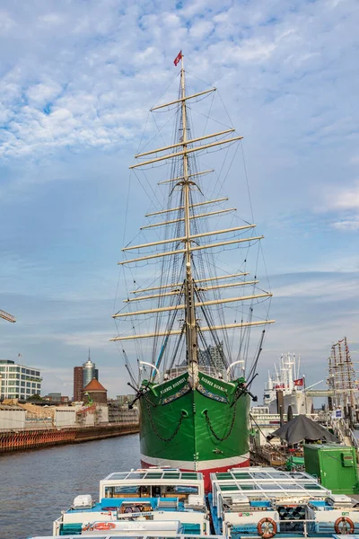 Hamburg Alemania Ago 2017 Vista Puerto Hamburgo Con Histórico Rickmer —  Fotos de Stock