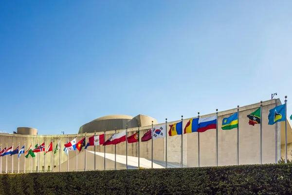 Nueva York Octubre 2017 Edificio Las Naciones Unidas Con Banderas — Foto de Stock