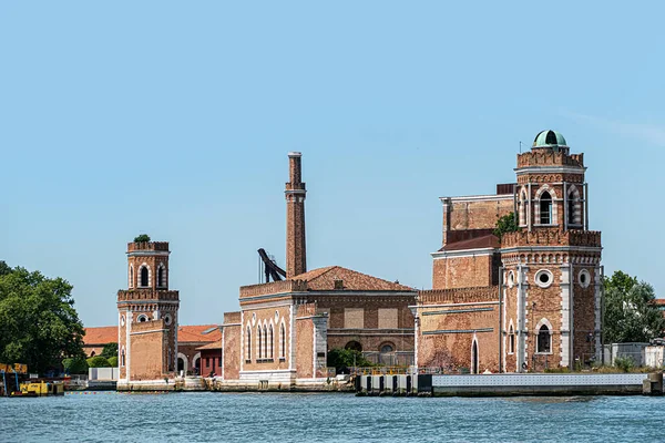 Venedig Italien Juli 2021 Alte Hafengegend Mit Bunt Gestalteten Backsteingebäuden — Stockfoto