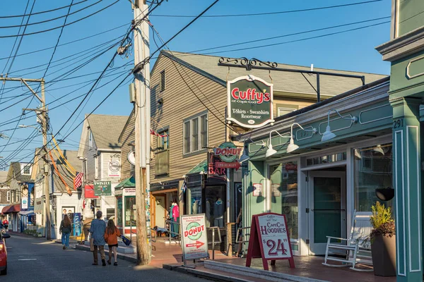 Provincetown Usa Září 2017 Lidé Užívají Teplý Letní Den Historické — Stock fotografie