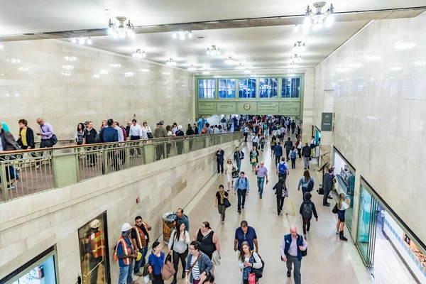 New York Usa Oct 2017 Lidé Spěchají Velkého Centrálního Terminálu — Stock fotografie