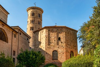 İtalya Ravenna, Neonian Baptistery ve Kubbe çan kulesi, Ravenna, İtalya