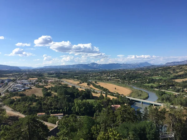 Vista Panorâmica Muito Grande Sisteron Rio Durance Rocher Baume Frente — Fotografia de Stock