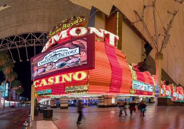 Las Vegas Usa March 2019 Casino Fremont Neon Advertising Night — Stock Photo, Image