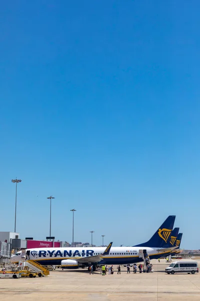 Faro Portogallo Luglio 2020 Passeggeri Bordo Del Velivolo Ryanair All — Foto Stock