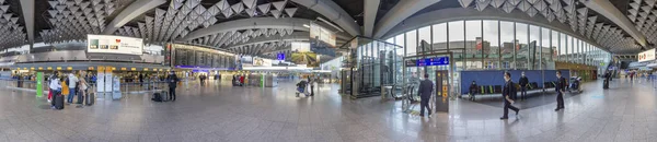 Francoforte Germania Febbraio 2022 Gente Affretta Gate Del Terminal Dell — Foto Stock