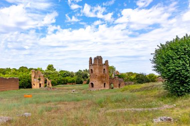Maxentius Kalesi Sirki 'nin kalıntıları, Via Appia Antica, Roma Caracalla Sirki olarak da bilinir.