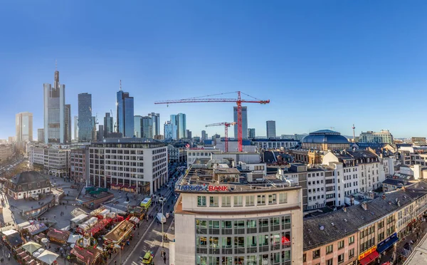 Frankfurt Deutschland Dezember 2021 Frankfurter Skyline Mittags Bei Strahlend Blauem — Stockfoto