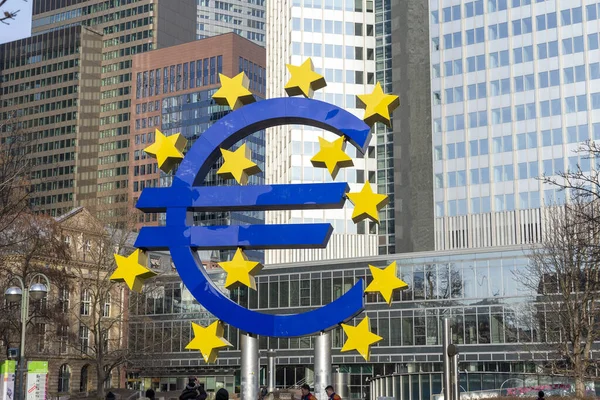 Francoforte Germania Dicembre 2021 Celebre Insegna Dell Euro Francoforte Sul — Foto Stock