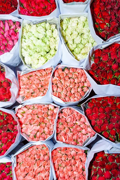 Rosas Que Ofrecen Mercado Flores Noche Bangkok Tailandia —  Fotos de Stock