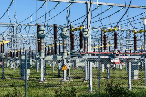 Hofheim Germany September 2010 Electrical Power Plant Beautiful Colorful Meadow — Stock Photo, Image