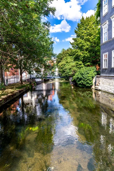 Casas Históricas Antigas Idílico Rio Gera Erfurt Alemanha — Fotografia de Stock