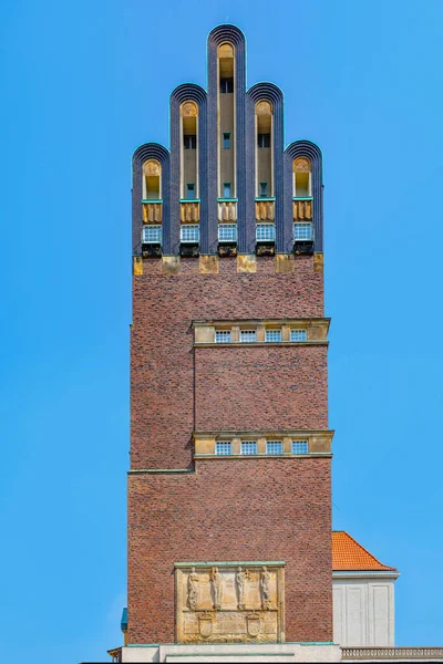 Mathildenhoehe Con Torre Bodas Darmstadt Bajo Cielo Azul — Foto de Stock