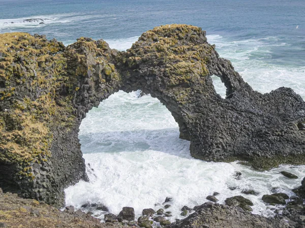 Die Steinbrücke Arnarstapi Snaefellsnes Halbinsel Island — Stockfoto