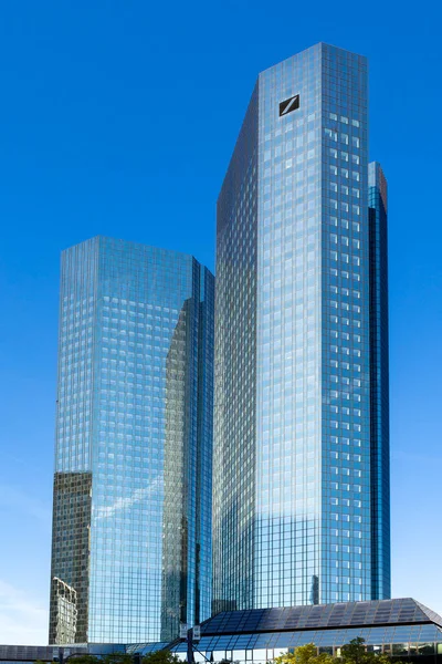 Frankfurt Alemanha Setembro 2018 German Bank Twin Tower Headquarter Frankfurt — Fotografia de Stock