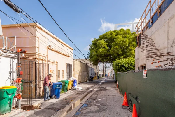 Mimi Beach Usa August 2013 Small Street Old Buildings Art — Stock Photo, Image