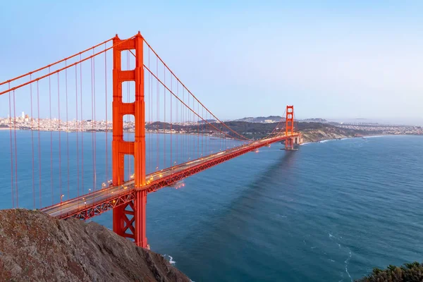 Золотые Ворота Мост Сан Франциско Рассвете Огнями — стоковое фото