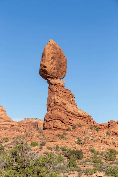 Festői Kilátás Kiegyensúlyozott Rock Arches Nemzeti Park Usa — Stock Fotó