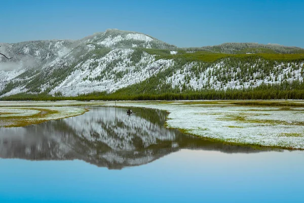 Paisagem Cênica Rio Inverno Parque Nacional Yellowstone Perto Entrada Ocidental — Fotografia de Stock