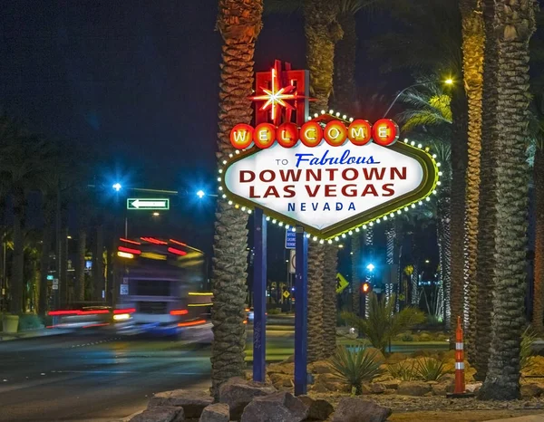 Las Vegas Usa Czerwca 2012 Śródmieście Las Vegas Znak Nocy — Zdjęcie stockowe
