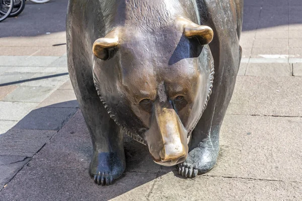 Sculpture Bear Stock Exchange Frankfurt Germany — Fotografia de Stock