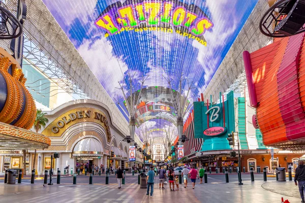 Las Vegas Usa May 2022 Hustle Bustle Crowds Day Famous — Zdjęcie stockowe