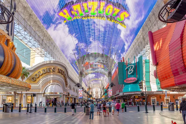 Las Vegas Usa May 2022 Hustle Bustle Crowds Day Famous — Stock Photo, Image