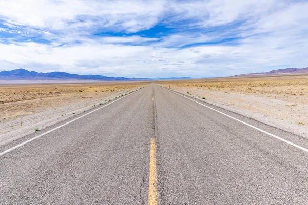 Riding Route Nevada Daytime Thru Desert Usa — Zdjęcie stockowe