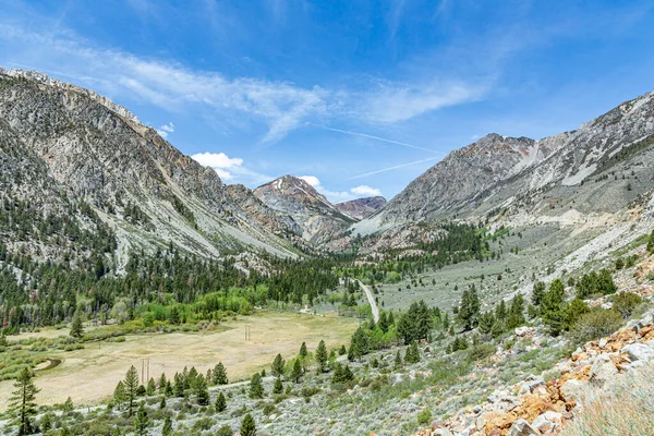 Vista Panorámica Las Montañas Tioga Pasan Área Del Parque Nacional —  Fotos de Stock