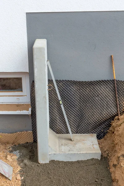 Installation Stone Concrete Bed Contact Knob Wall Isolation Construction Site — Fotografia de Stock