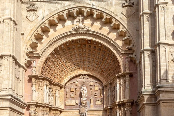 Detail Der Fassade Der Kathedrale Von Palma Mallorca Spanien — Stockfoto