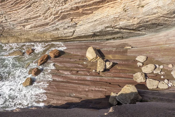 Costa Selvagem Perto Bilbau Espanha Com Rochas Ondas Enormes — Fotografia de Stock