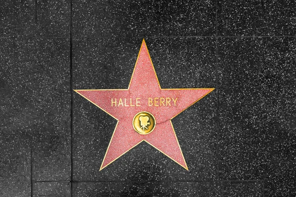 ロサンゼルス 2019年3月5日 ハリウッド ウォーク フェイム フォー ホールベリーの星の閉鎖 — ストック写真