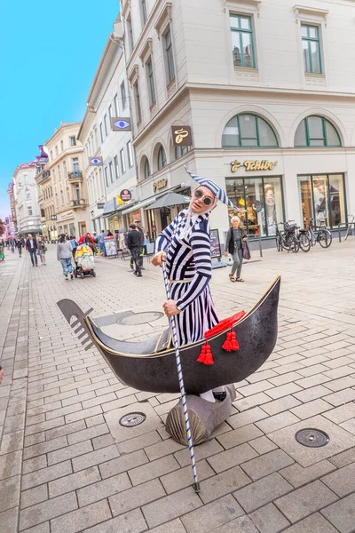 Wiesbaden Germany September 2022 Man Gondola Dressed Venetian Stile Rides — Stock Photo, Image