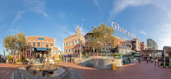 San Francisco Usa Juni 2022 Till Berömda Ghirardelli Butik Och — Stockfoto