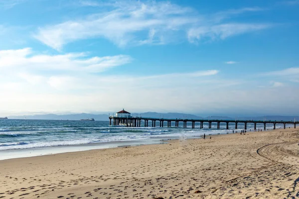 Pintoresco Muelle Playa Manhattan Cerca Los Ángeles Bajo Cielo Azul — Foto de Stock