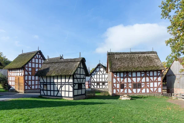 Neu Anspach Tyskland Oktober 2022 Gamle Historiske Bindingsværkshuse Ved Hessenpark - Stock-foto