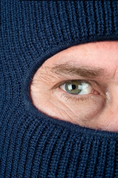 스키 마스크를 착용 하는 도둑 — 스톡 사진