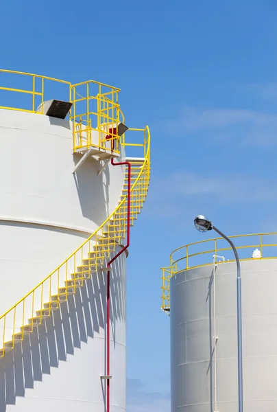 Industrial storage tank — Stock Photo, Image