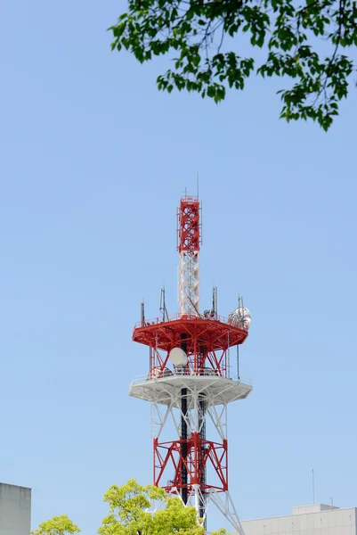 Communications tower — Stock Photo, Image