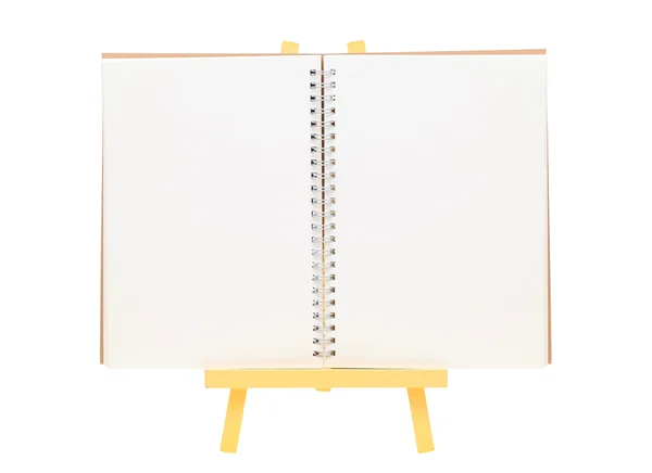Bloc de notas en blanco y caballete de madera — Foto de Stock