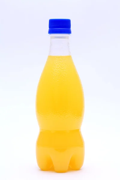 Orangensaft in der Flasche — Stockfoto