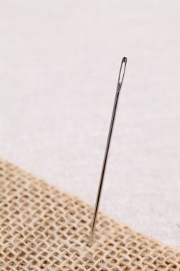 dikiş iğnesi