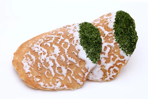 Japanska cracker med tång — Stockfoto